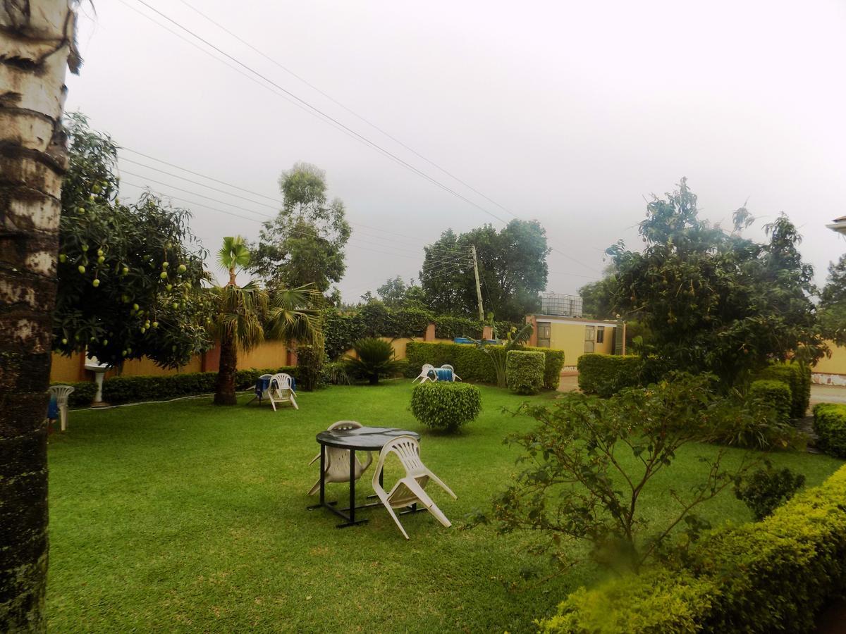 Rhino Motel Mbarara Экстерьер фото