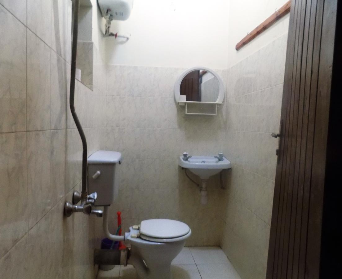 Rhino Motel Mbarara Экстерьер фото